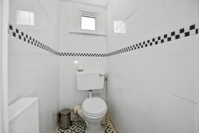 22B Melbourne Grove, East Dulwich, London SE22 8QZ 8
