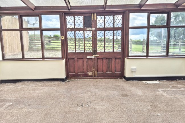 Ledstone Engine Cottage, Ridge Road, Micklefield, Leeds, LS25 7BR 6