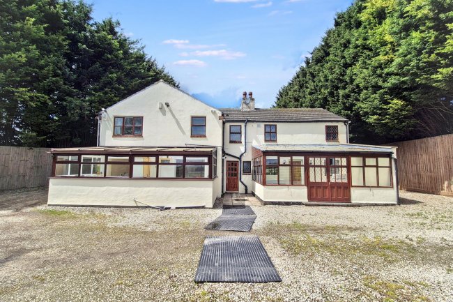 Ledstone Engine Cottage, Ridge Road, Micklefield, Leeds, LS25 7BR 6