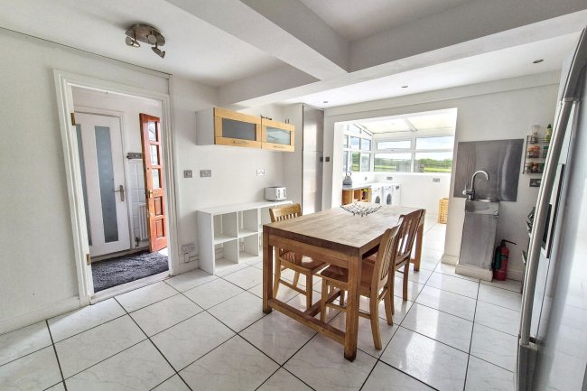 Ledstone Engine Cottage, Ridge Road, Micklefield, Leeds, LS25 7BR 6