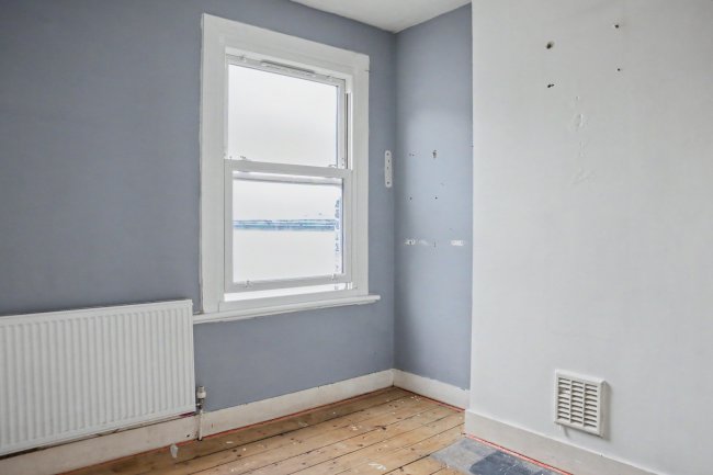 101 Eardley Road, Streatham, London SW16 6DB 1