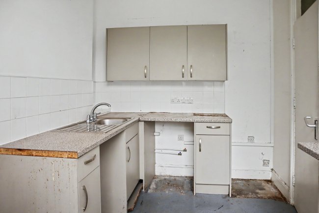 47b Ramsden Road, Balham, London SW12 8RA 5