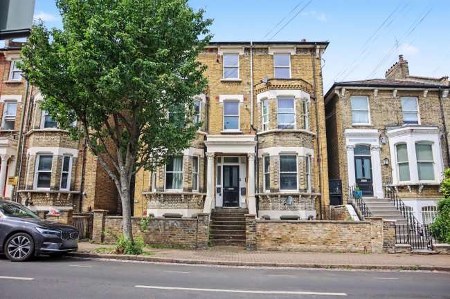 47b Ramsden Road, Balham, London SW12 8RA 5