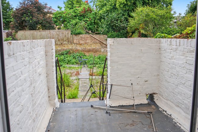 47b Ramsden Road, Balham, London SW12 8RA 5