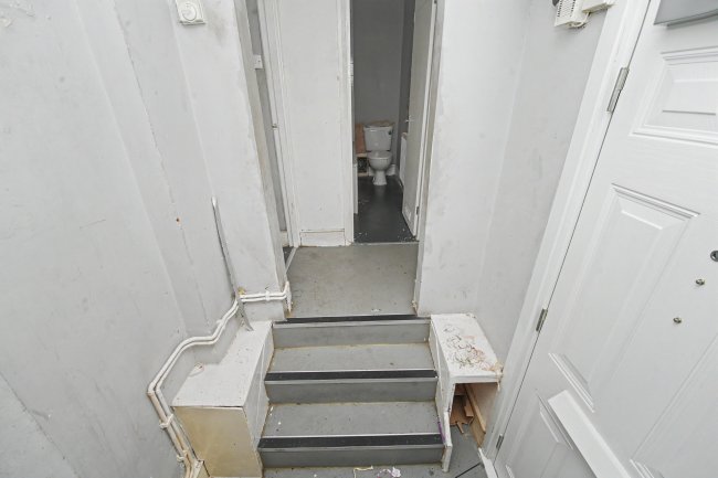 27b Fernside Road, Balham, London SW12 8LN 7