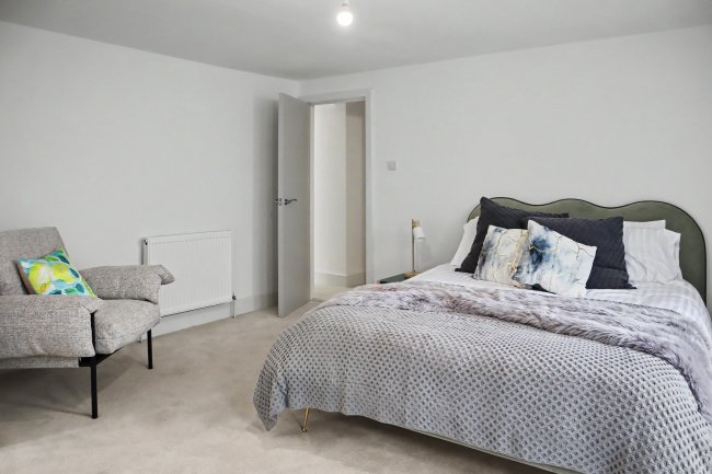 28a Pendennis Road, Streatham, London SW16 2SW 10