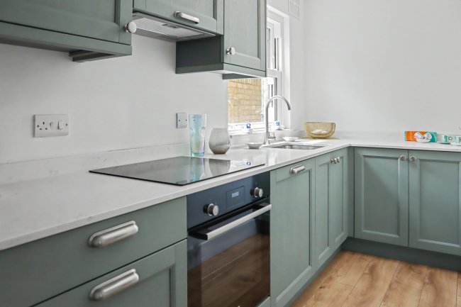 28a Pendennis Road, Streatham, London SW16 2SW 10