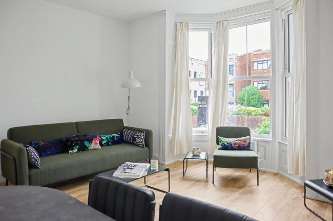 28b Pendennis Road, Streatham, London SW16 2SW 8