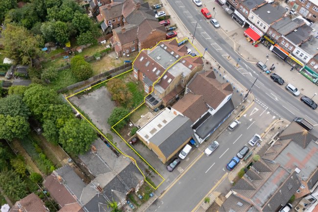 84 Station Road, Harrow, HA1 2RX 5