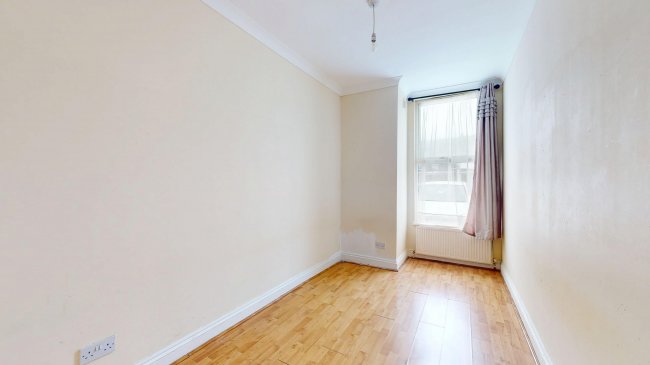 84 Station Road, Harrow, HA1 2RX 5