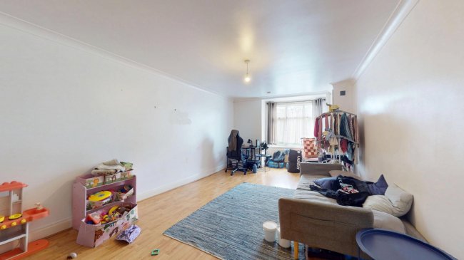 84 Station Road, Harrow, HA1 2RX 5