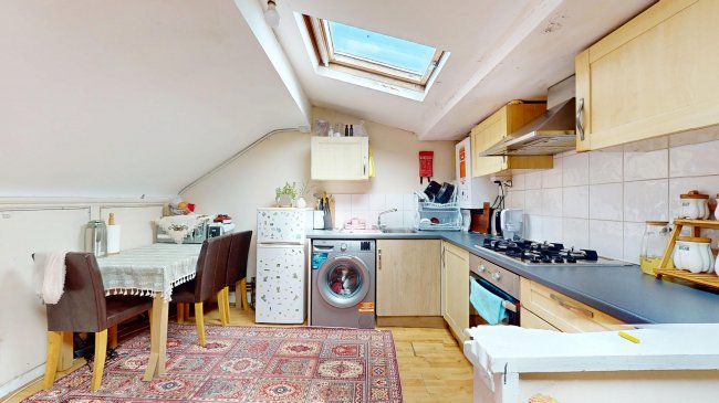 84 Station Road, Harrow, HA1 2RX 5