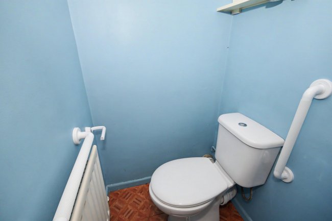 16 Queensway, Cambridge, CB2 8AX 1