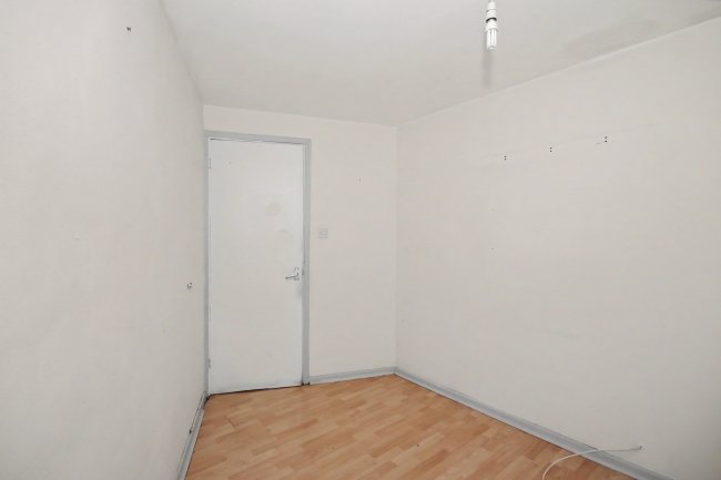 16 Queensway, Cambridge, CB2 8AX 1