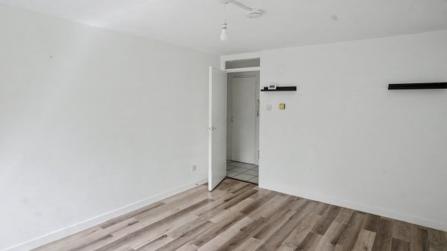 95 Raccoon Way, Hounslow, Middlesex, TW4 7PN 3
