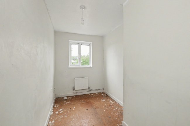 10 Skerne Passage, Bedford, Bedfordshire, MK41 7XX 1