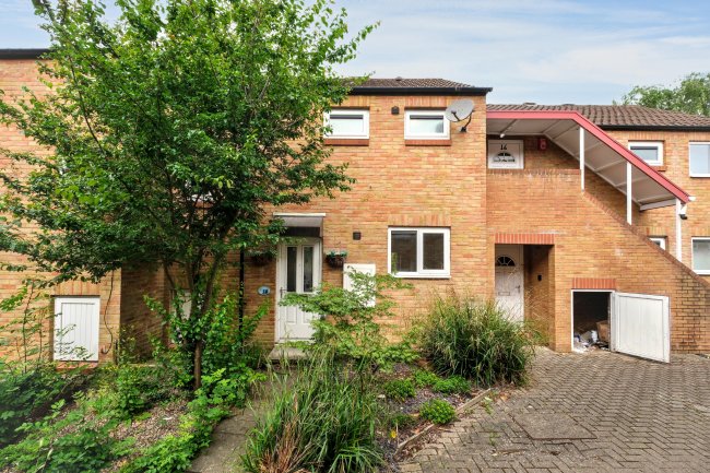 10 Skerne Passage, Bedford, Bedfordshire, MK41 7XX 1