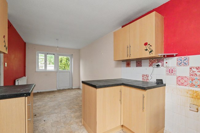 10 Skerne Passage, Bedford, Bedfordshire, MK41 7XX 1