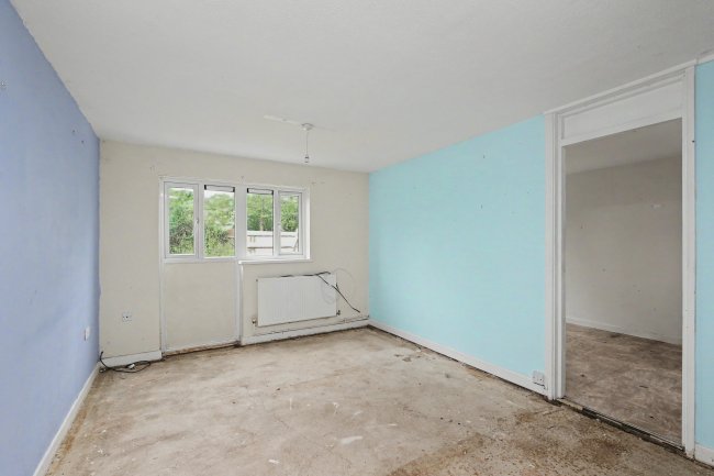 10 Skerne Passage, Bedford, Bedfordshire, MK41 7XX 1