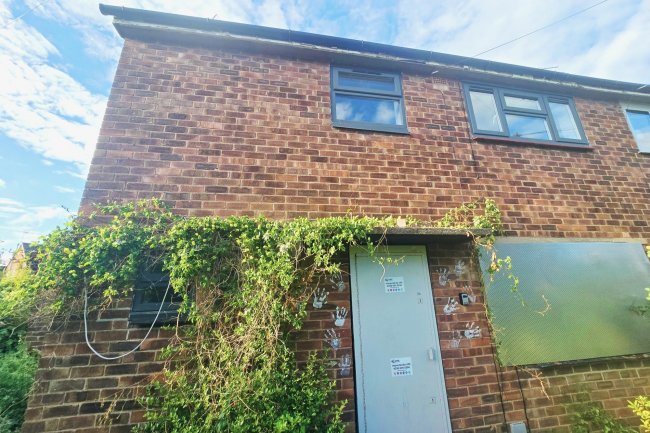 42 Woodview, Edwalton, Nottingham, NG12 4AX 8