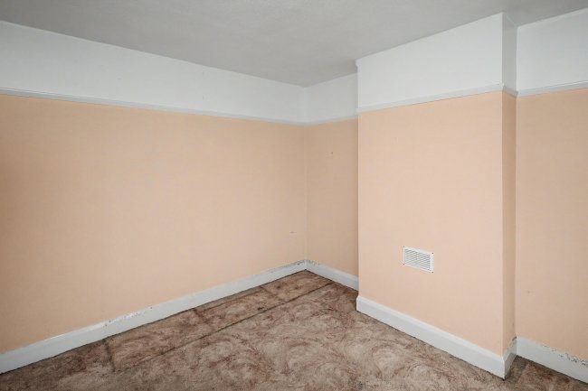 21 Somerville Road, Chadwell Heath, Romford, Essex, RM6 5BD 2