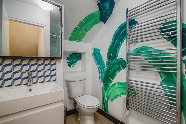Flat 4, 6 High Street, Walthamstow, London, E17 7LD 3