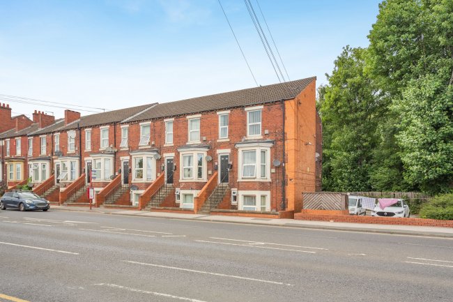 St Catherine Villas, Doncaster Road, Wakefield, WF1 5HF 8