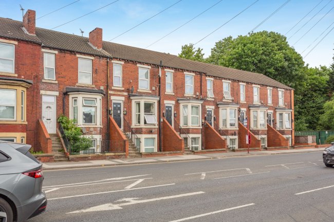 St Catherine Villas, Doncaster Road, Wakefield, WF1 5HF 8