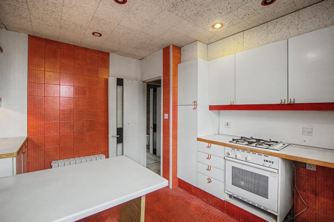 Flat B, 56 Avenell Road, Highbury, London N5 1DR 1