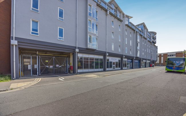 Retail Units 1 Sanford Street, Swindon, Wiltshire SN1 1AF 4