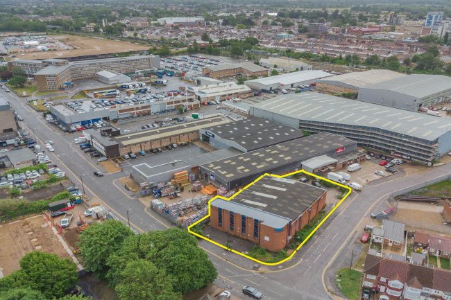 Arthur House, Petersfield Avenue, Slough, Berkshire, SL2 5DU 10