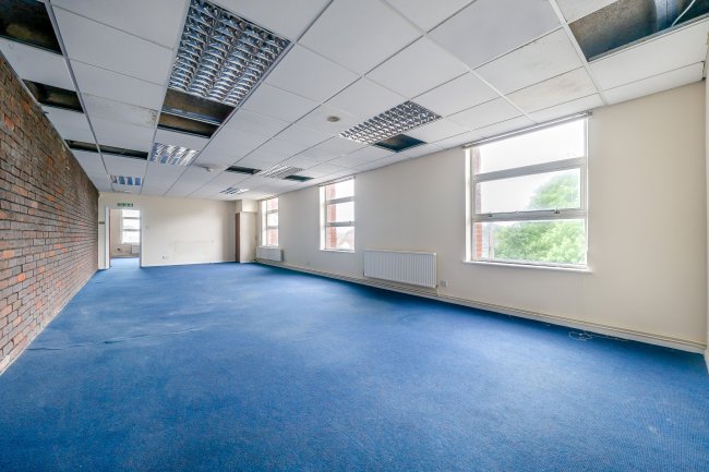 Arthur House, Petersfield Avenue, Slough, Berkshire, SL2 5DU 10