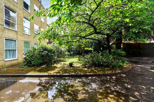 Flat 1, 24 - 26 Marlborough Road, Chiswick, London W4 4ET 7