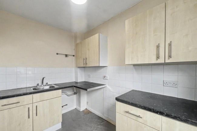 Flat C, 7 Ariel Road, West Hampstead, London NW6 2DX 3