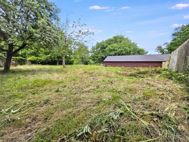 Land north of The Ridgeway, Barnet NW7 1EL 7