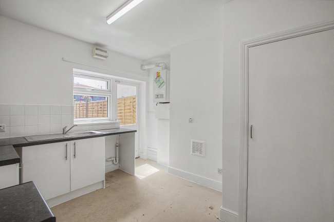 Ground Floor Flat, 6 Knox Road, London, E7 9HW 7