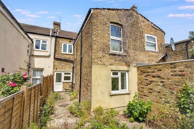 Ground Floor Flat, 6 Knox Road, London, E7 9HW 7