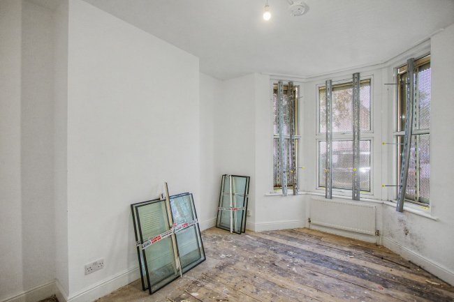 Ground Floor Flat, 6 Knox Road, London, E7 9HW 7