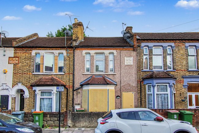 20 Khartoum Road, Plaistow, London E13 8RF 5