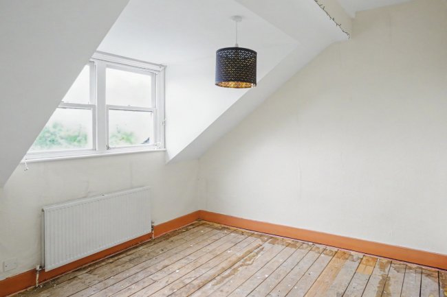 Flat E, 141 Holland Road, London W14 8AS 6