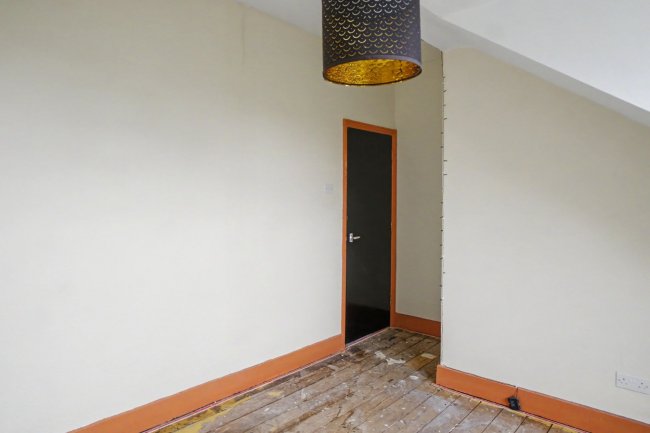 Flat E, 141 Holland Road, London W14 8AS 6