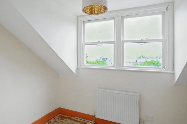 Flat E, 141 Holland Road, London W14 8AS 6