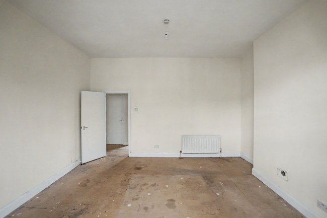 22b Benbow Road, London W6 0AG 10