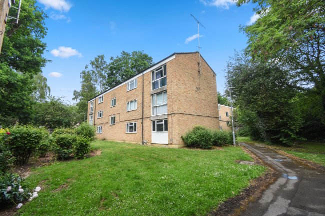 20 Lydbury, Bracknell, Berkshire, RG12 9HH 3
