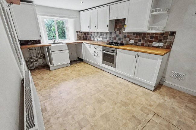 Montpelier Farm Cottage, Montpelier Place, Buxton, Derbyshire, SK17 7EJ 1