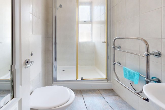 Wick House, 10 Station Road, Hampton Wick, London KT1 4HF 8