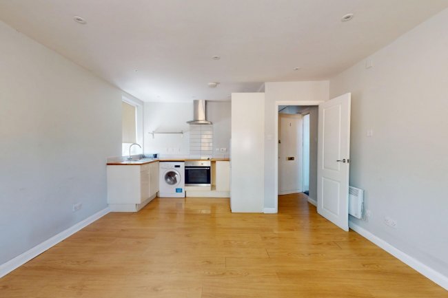 Wick House, 10 Station Road, Hampton Wick, London KT1 4HF 8