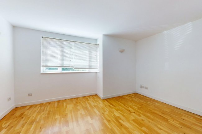 Wick House, 10 Station Road, Hampton Wick, London KT1 4HF 8