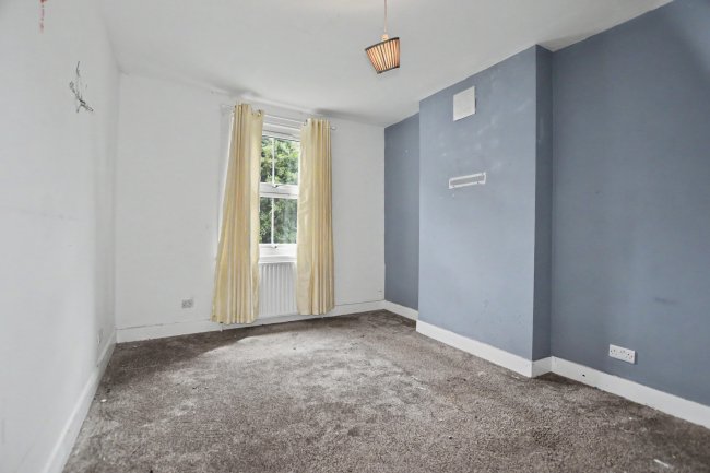Flat B, 73 Effingham Road, Lee, London, SE12 8NT 10