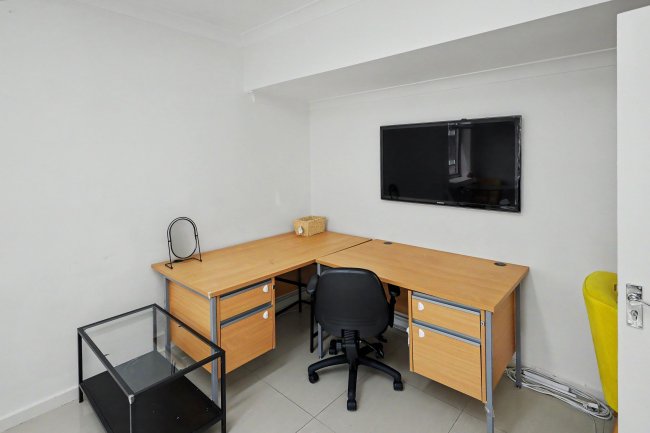Flat 14, Coniston Court, Kendal Street, St George Fields, Paddington, London, W2 2AN 2